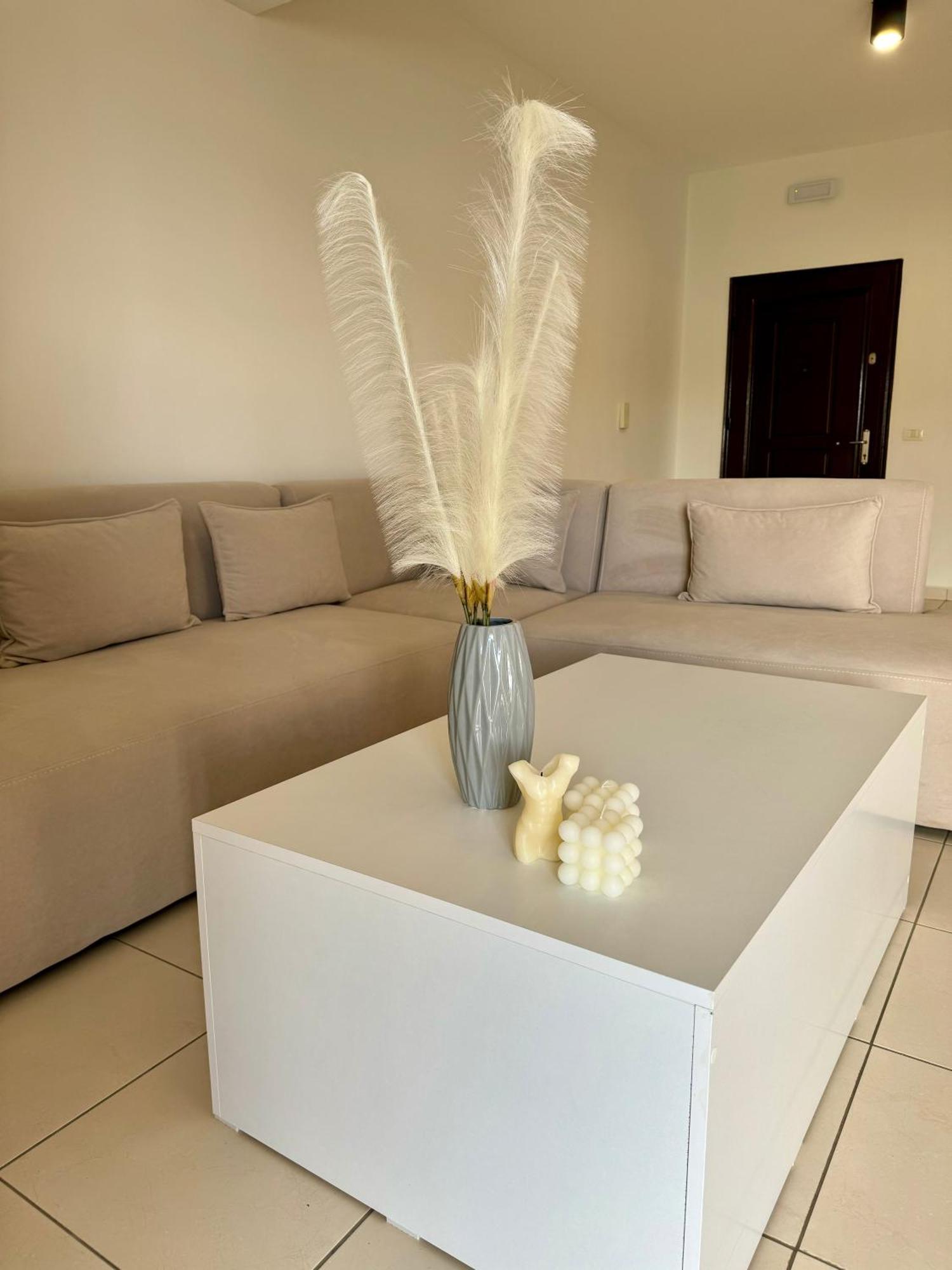 Belaire Luxury Apartment Saranda Dış mekan fotoğraf