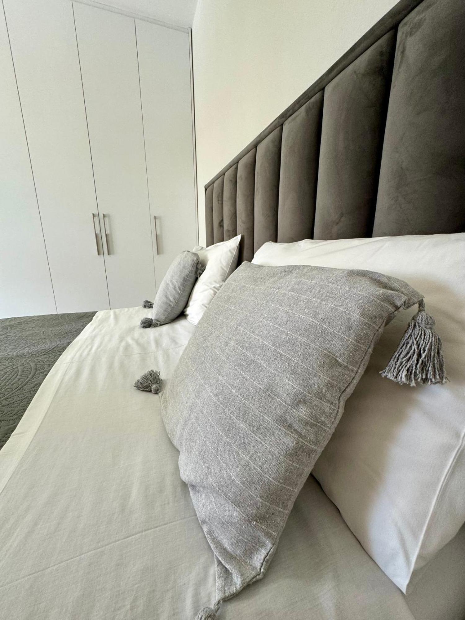 Belaire Luxury Apartment Saranda Dış mekan fotoğraf