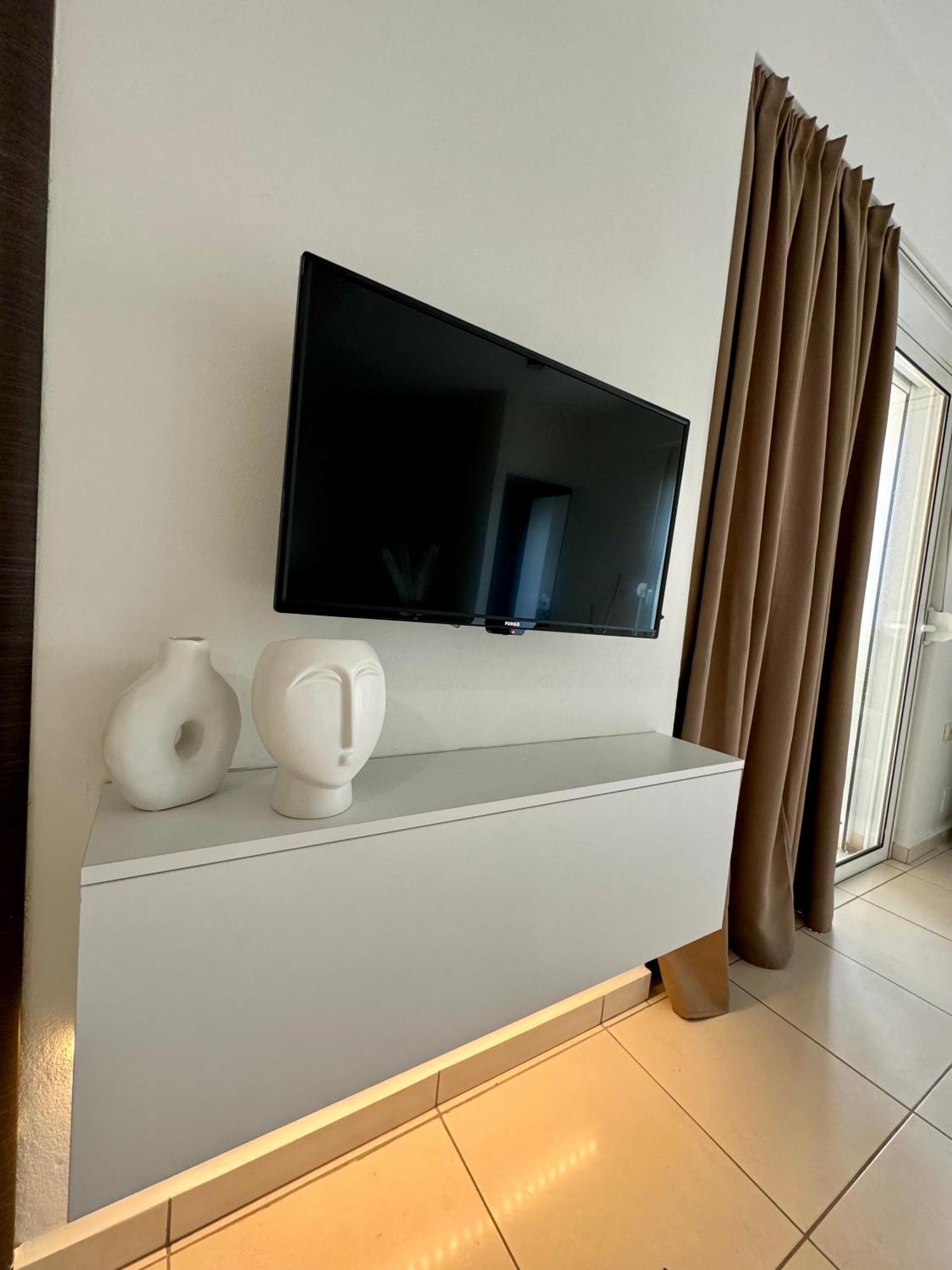Belaire Luxury Apartment Saranda Dış mekan fotoğraf